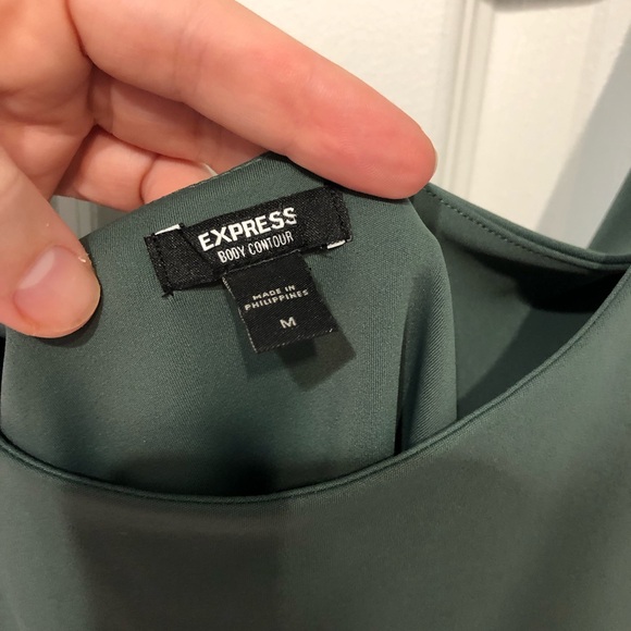 Express women’s forest green bodysuit - Picture 3 of 4